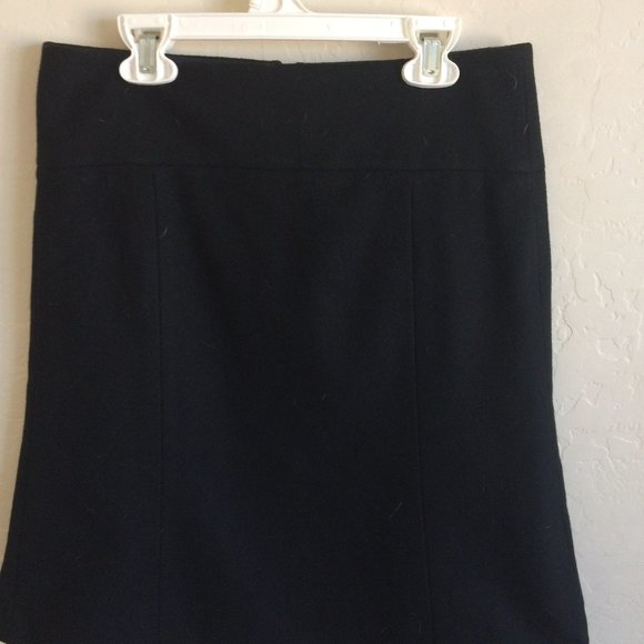 J Crew Basic Black Wool Skirt Women's Size 0 - Picture 2 of 6